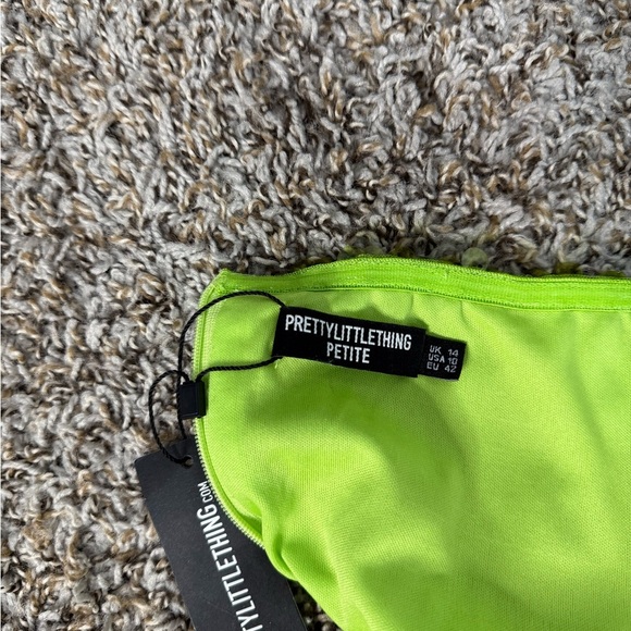 PrettyLittleThing Strapless Sequin Mini Dress Line Green Bustier | NWT | Size 10 - Picture 5 of 5